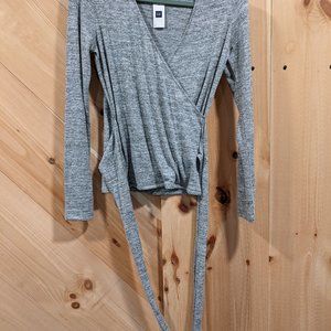 Gray tie-front Gap V-neck sweater